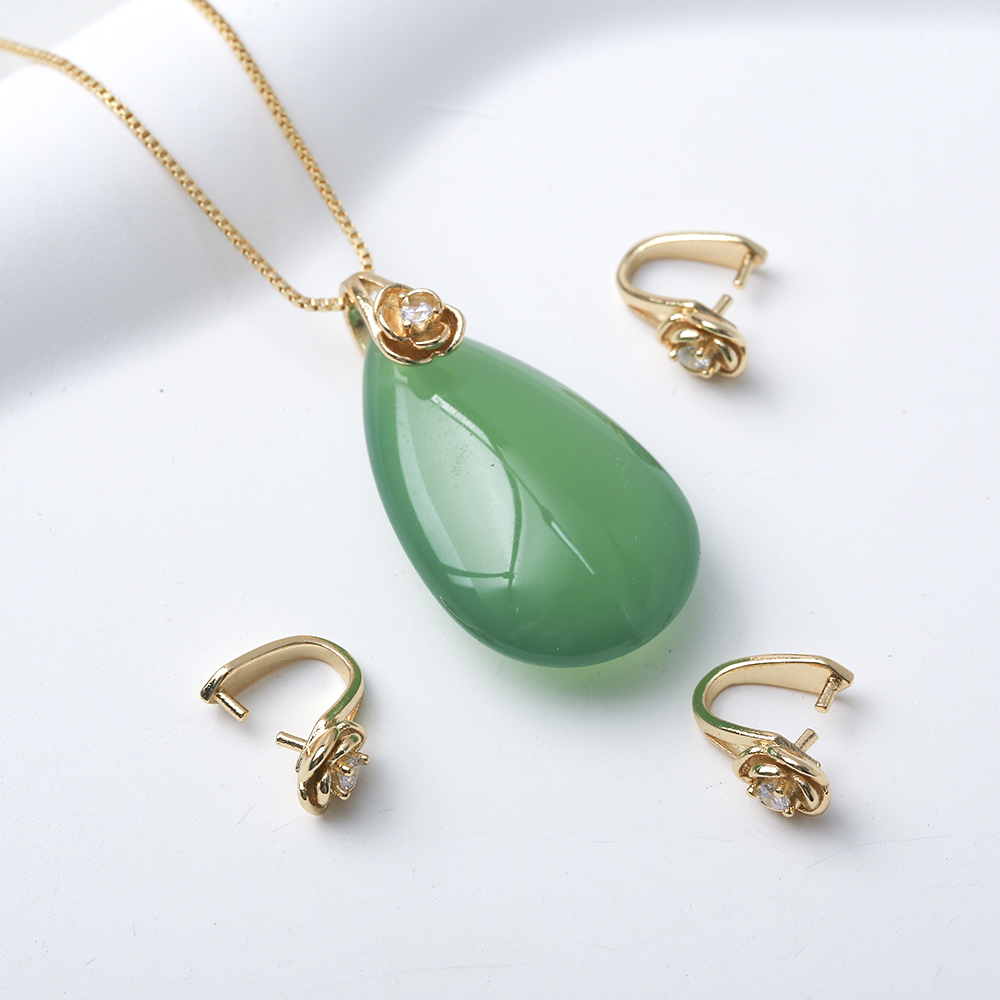 Ice Pick Pick - Messing Pinch Bails, Snap on Hanger